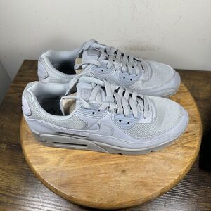Nike Air Max 90 Shoes Mens Size 9.5 Gray CN8490-001 Mesh Leather Sneakers Retro